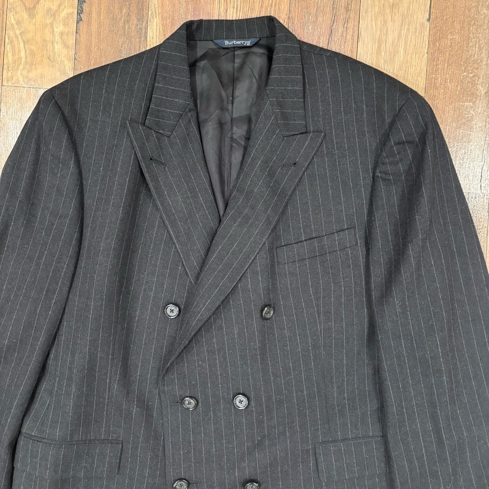 Burberrys Double Breasted Vintage Men’s 100% wool Pinstripe Jacket Size 46R - Picture 3 of 15